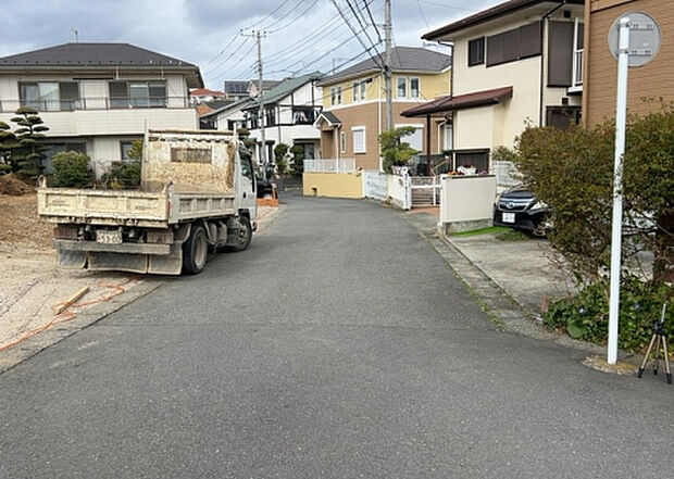 【物件からの展望_3】田園風景が味わえる土地に住みたい!海や山の見える自然豊かな土地に住みたい!などご要望に併せて当社営業がご提案させて頂きます。当社が抱えている数ある物件の中からお客様が納得する1件を一緒に探しましょう!