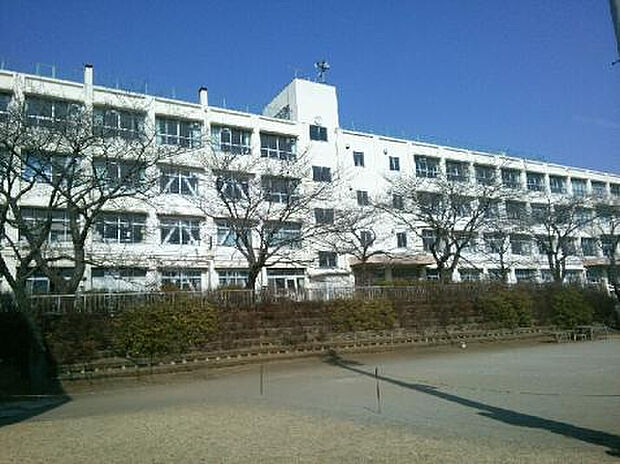 由木中央小学校（約1,632m）