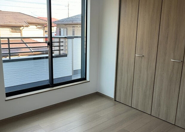 【子供部屋】子供が何人でも年齢によっては、受験時にしっかり壁のある個室があった方が良い場合もあります。難しい問題ですが、兄弟の人数や、性別や年齢差によって状況が異なりますので、数年後のこともしっかり考えましょう。