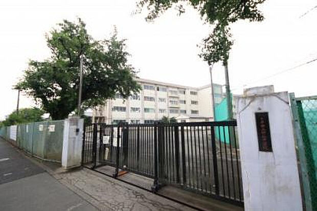 四谷中学校(約1,170m)
