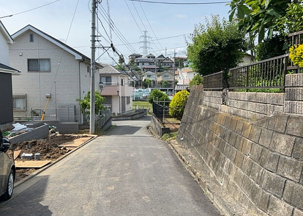 【物件からの展望_3】田園風景が味わえる土地に住みたい!海や山の見える自然豊かな土地に住みたい!などご要望に併せて当社営業がご提案させて頂きます。当社が抱えている数ある物件の中からお客様が納得する1件を一緒に探しましょう!