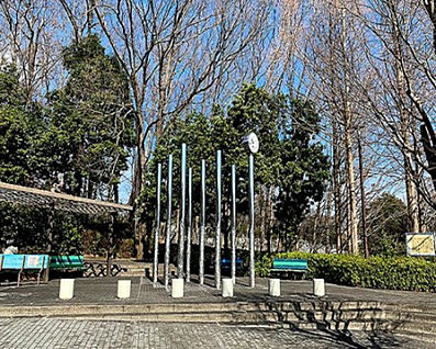 出羽山公園 180m(徒歩3分)