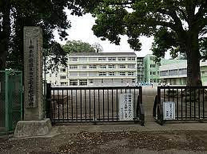 南毛利小学校 1162m(徒歩15分)