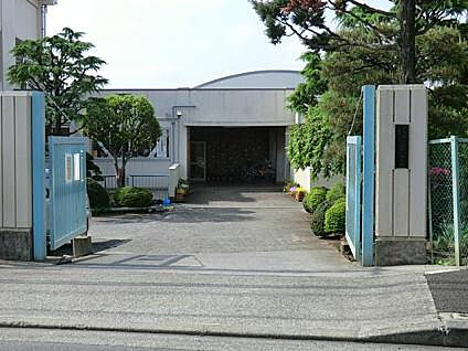 町田第三中学校 1176m(徒歩15分)