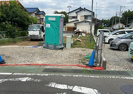前面道路含む現地写真_3