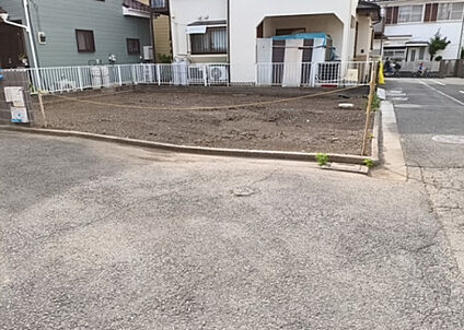 前面道路含む現地写真_2