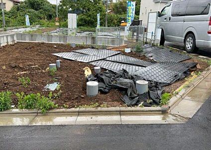 前面道路含む現地写真_3