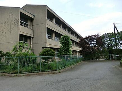 広田小学校 880m(徒歩11分)