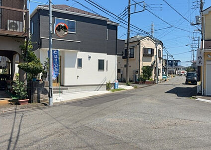 前面道路含む現地写真_2