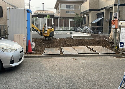 前面道路含む現地写真_2