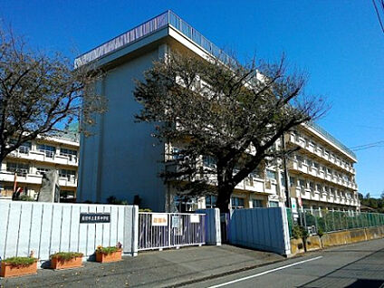 栗原中学校 811m(徒歩11分)