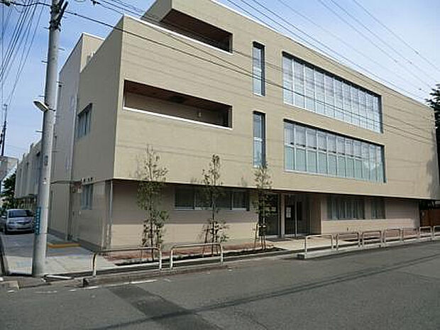 すすきの保育園(約194m)