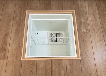 キッチン床下収納