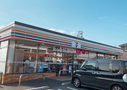 セブンイレブン　厚木中荻野店 626m(徒歩8分)