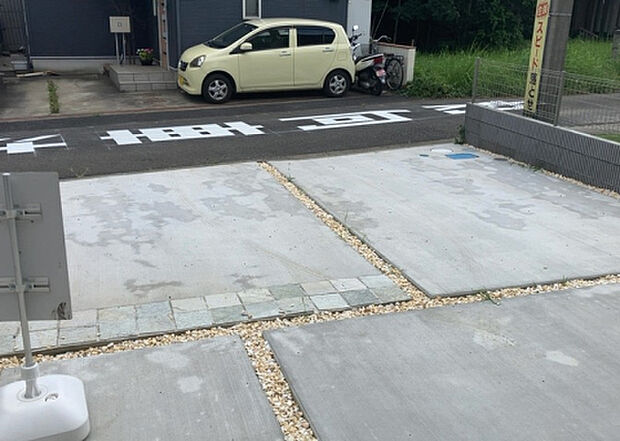 【庭】庭があることでガーデニングや家庭菜園はもちろん、こどもの遊び場やペットを放して遊ぶことができます。また、家の周囲に余裕があるということです。隣地との間があれば、十分な日当たりと、風通しが確保できます。