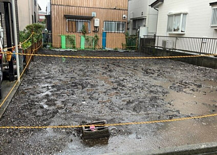 前面道路含む現地写真_2