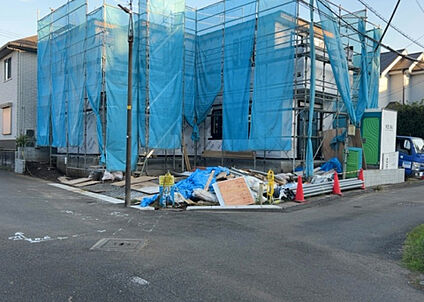 前面道路含む現地写真_3