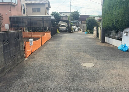 前面道路含む現地写真_2
