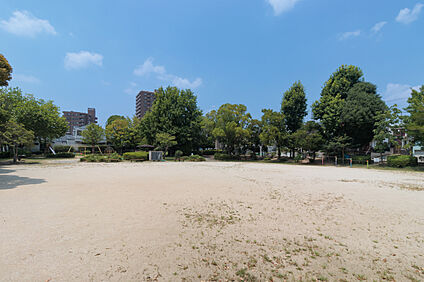 黒石北公園 80m(徒歩1分)