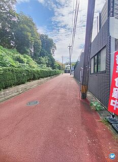 現地前面道路