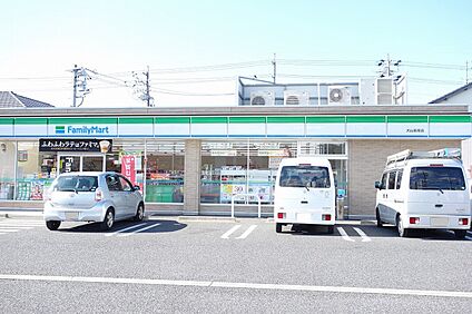 ファミリーマート犬山若宮店 290m(徒歩4分)