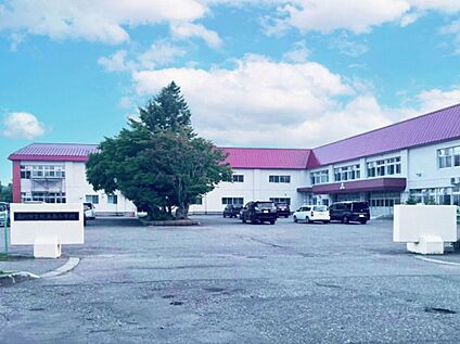 札内南小学校 850ｍ(徒歩11分)