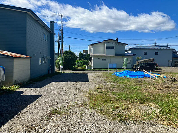 【【現地写真】】くしろバス「木場1丁目」停まで徒歩約3分とバスアクセスの良い立地です。ぜひ周辺環境と合わせて現地をご覧ください。
(2025年9月撮影)