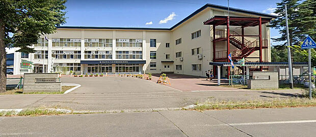 大空学園義務教育学校（約450m）