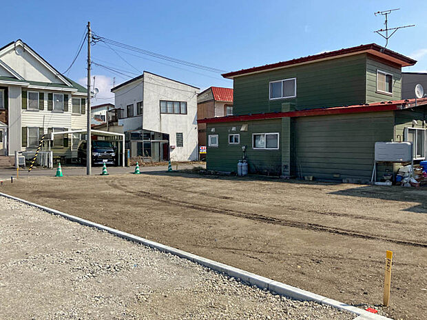 【【現地写真】】「亀田小学校」まで徒歩約10分と低学年のお子様も無理なく通学でき、子育て世帯に嬉しい立地です。
(2026年3月撮影)