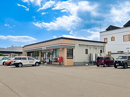 セブンイレブン恵庭和光町店 400m(徒歩5分)