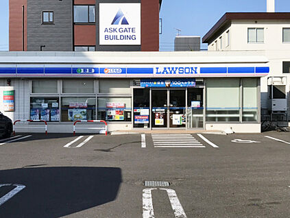 ローソン 札幌菊水上町店 450m(徒歩5分)