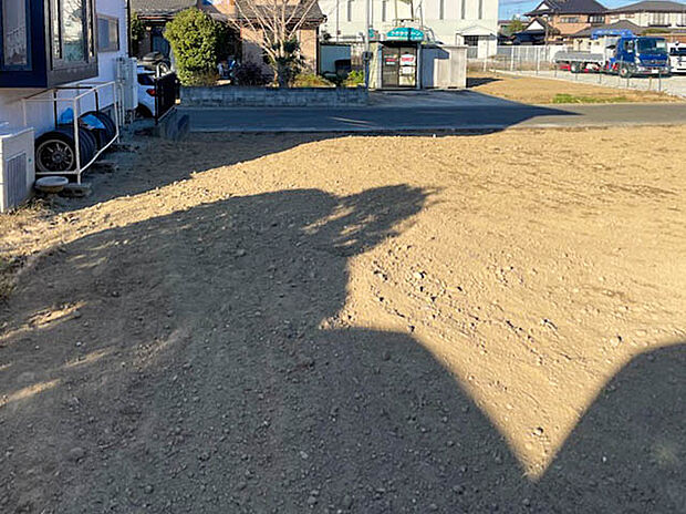 【【現地写真】】家具カーテン付きの販売となります。初期費用が抑えられ引っ越しもスムーズ。新生活のイメージも湧きますね。
(2026年3月撮影)