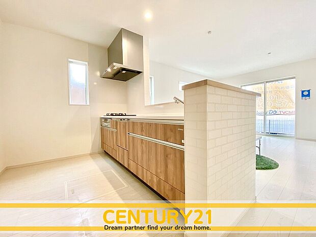 同一建築会社の他現場写真 ～現地＆完成物件もご案内可能です～
