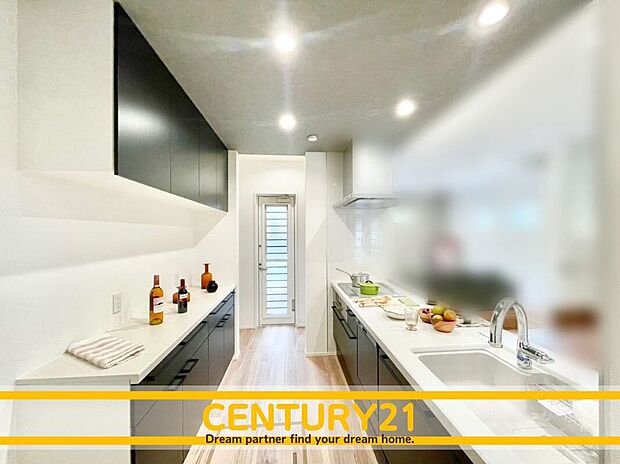 ◆同一建築会社の他現場写真◆
現地＆同一施工会社の完成物件もご案内可能です。