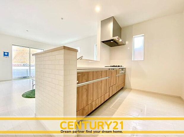 ◆同一建築会社の他現場写真◆
~現地&同一施工会社の完成物件もご案内可能です~