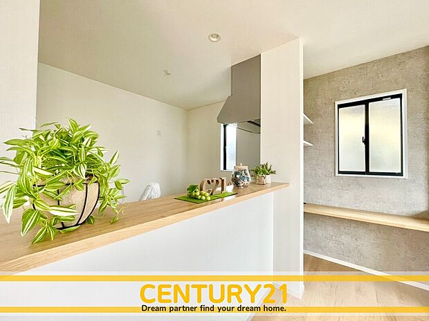 ◆同一建築会社の他現場写真◆
～現地＆同一施工会社の完成物件もご案内可能です～
