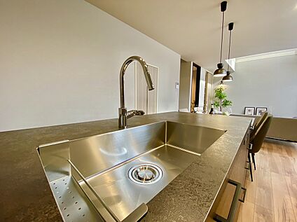 ～「これから見れますか」とお気軽にお問合せ下さい～