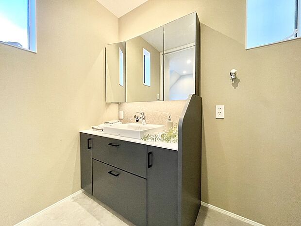 【~他も気になる物件があれば合わせてご案内させていただきます~】■洗面脱衣所■