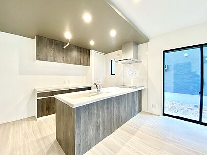 ～「これから見れますか」とお気軽にお問合せ下さい～