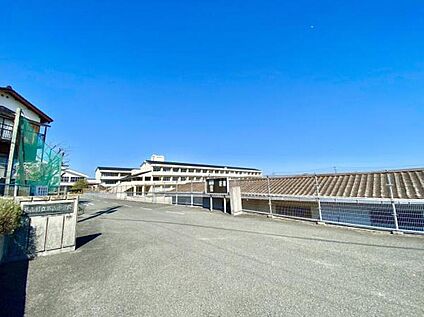 基山町立基山中学校 1535ｍ