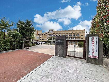 福岡市立箱崎清松中学校  650m