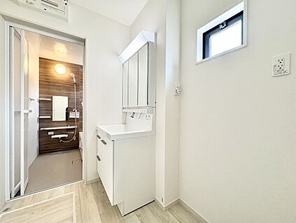 ～「これから見れますか」とお気軽にお問合せ下さい～