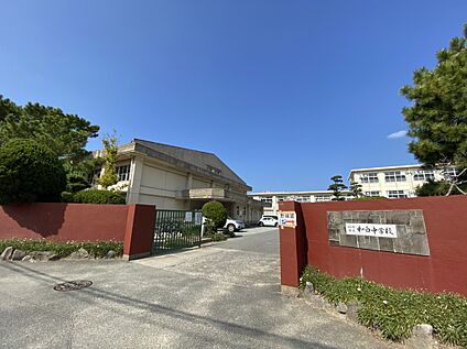 福岡市立和白中学校 2200m