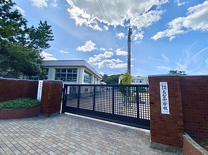 福岡市立志賀中学校 1300m