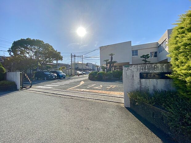 福津市立福間南小学校(約130m)