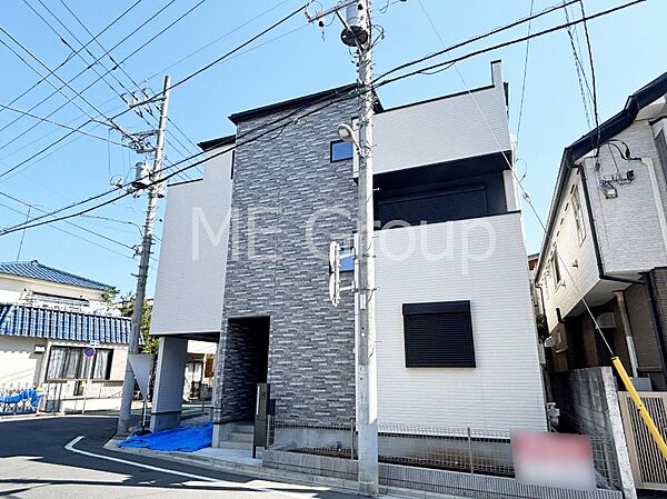 たっぷりの陽光と心地よい風が舞い込む住まい