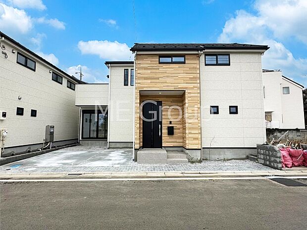 たっぷりの陽光と心地よい風が舞い込む住まい