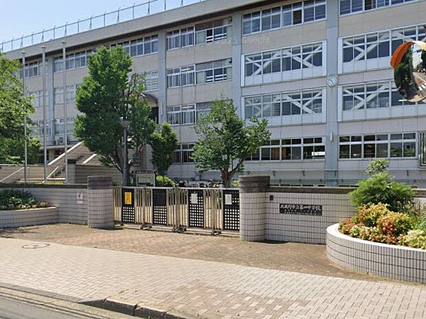 武蔵野市立第四中学校()