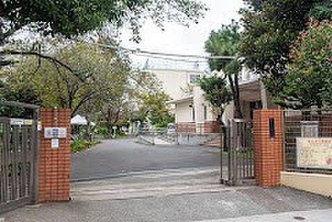 中野区立明和中学校()