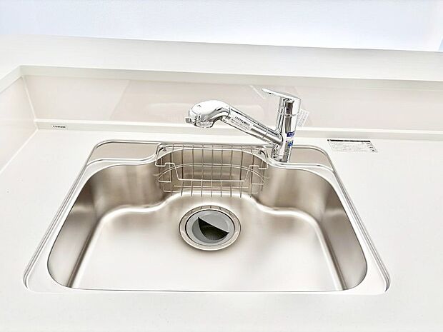 【蛇口一体型浄水器】いつでも清潔なおいしいお水を。一つの水栓で水道水と浄水を使い分け。